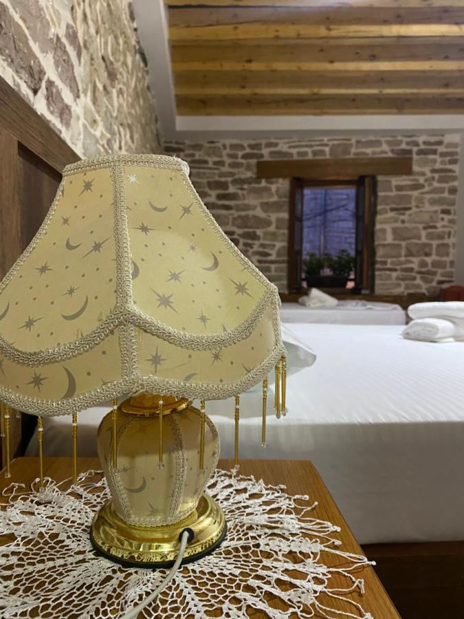Guest House Ani Gjirokaster Ngoại thất bức ảnh