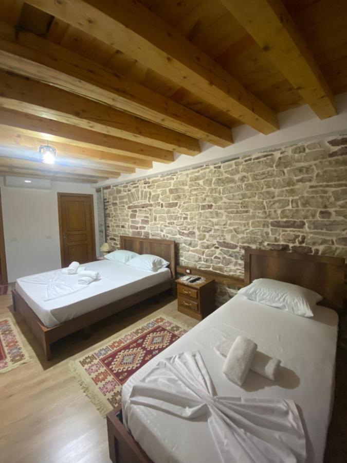 Guest House Ani Gjirokaster Ngoại thất bức ảnh