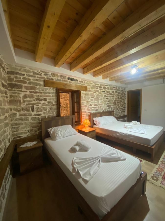 Guest House Ani Gjirokaster Ngoại thất bức ảnh