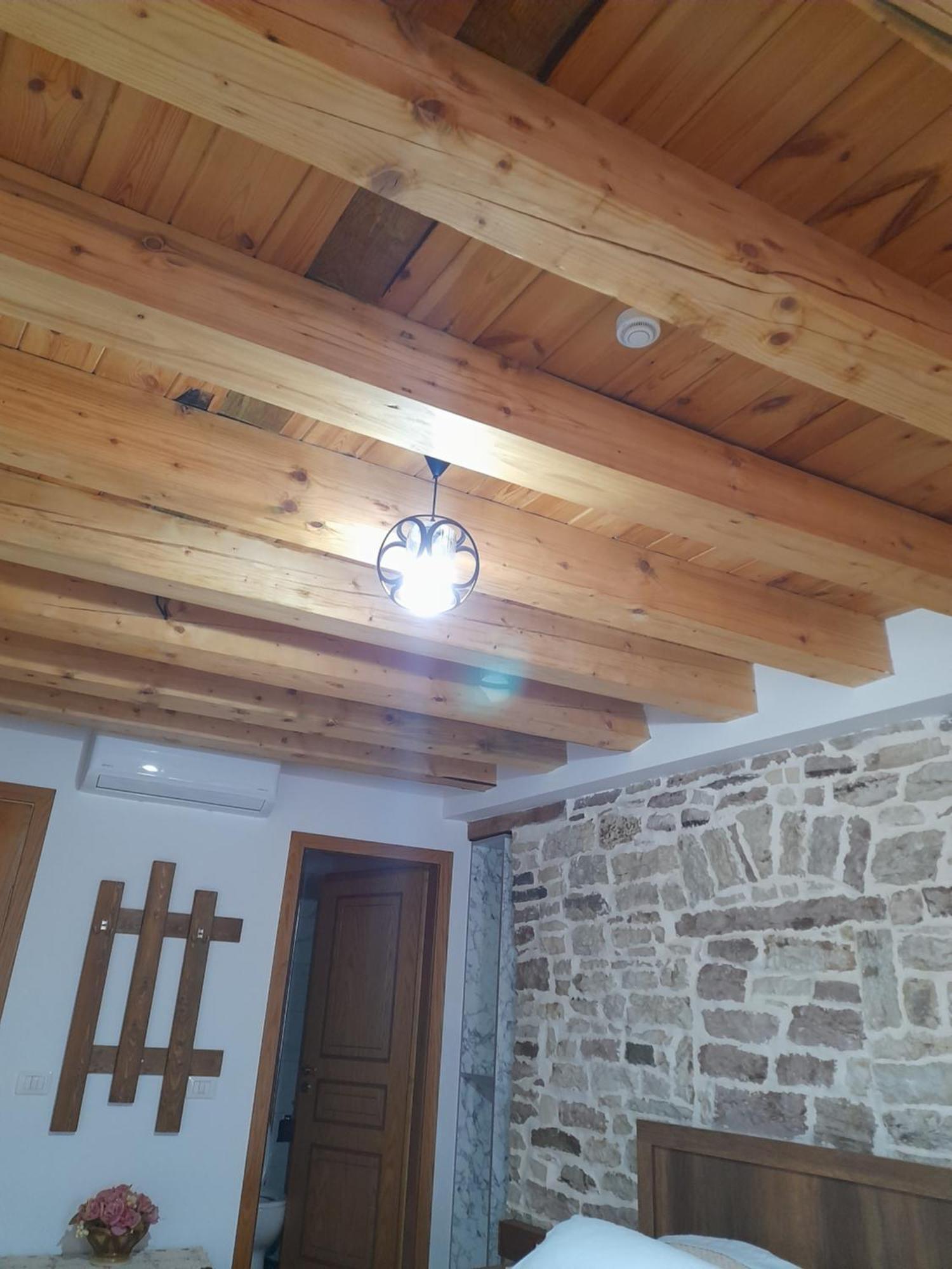 Guest House Ani Gjirokaster Ngoại thất bức ảnh